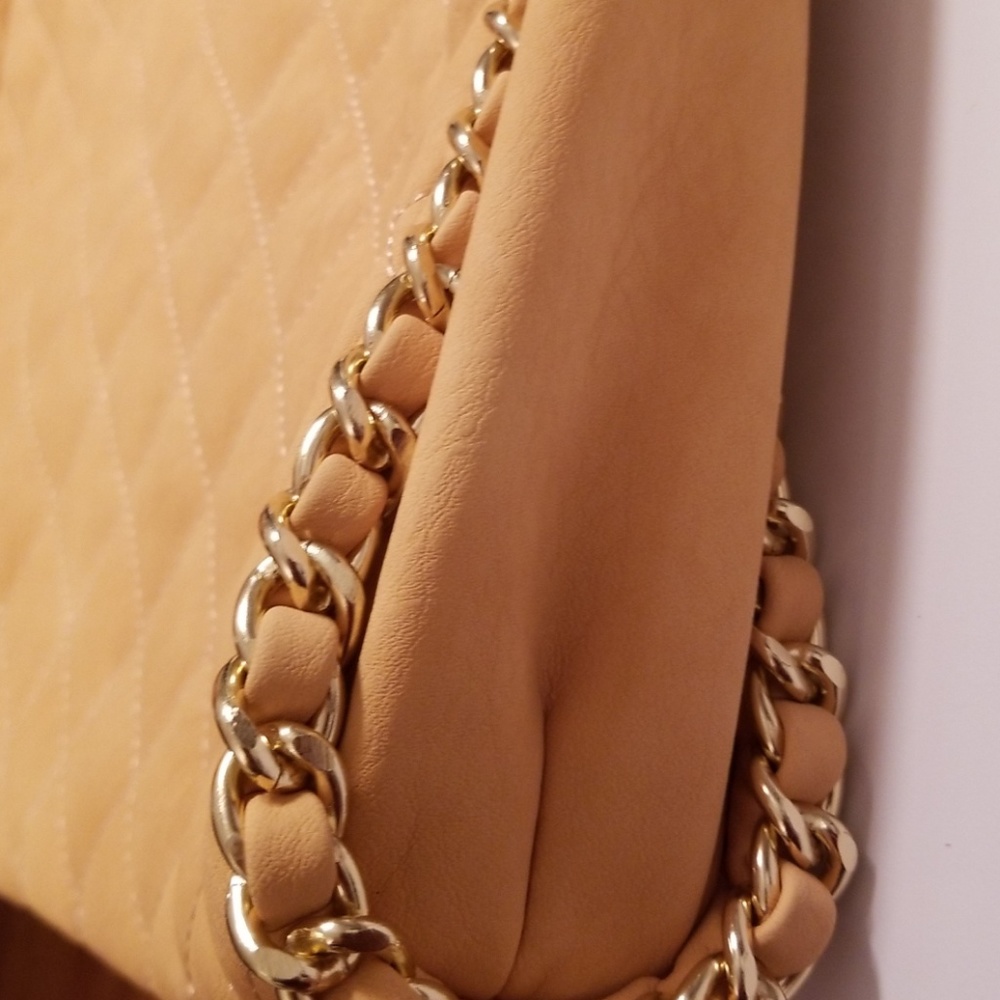 Bag - Picture 2 of 8